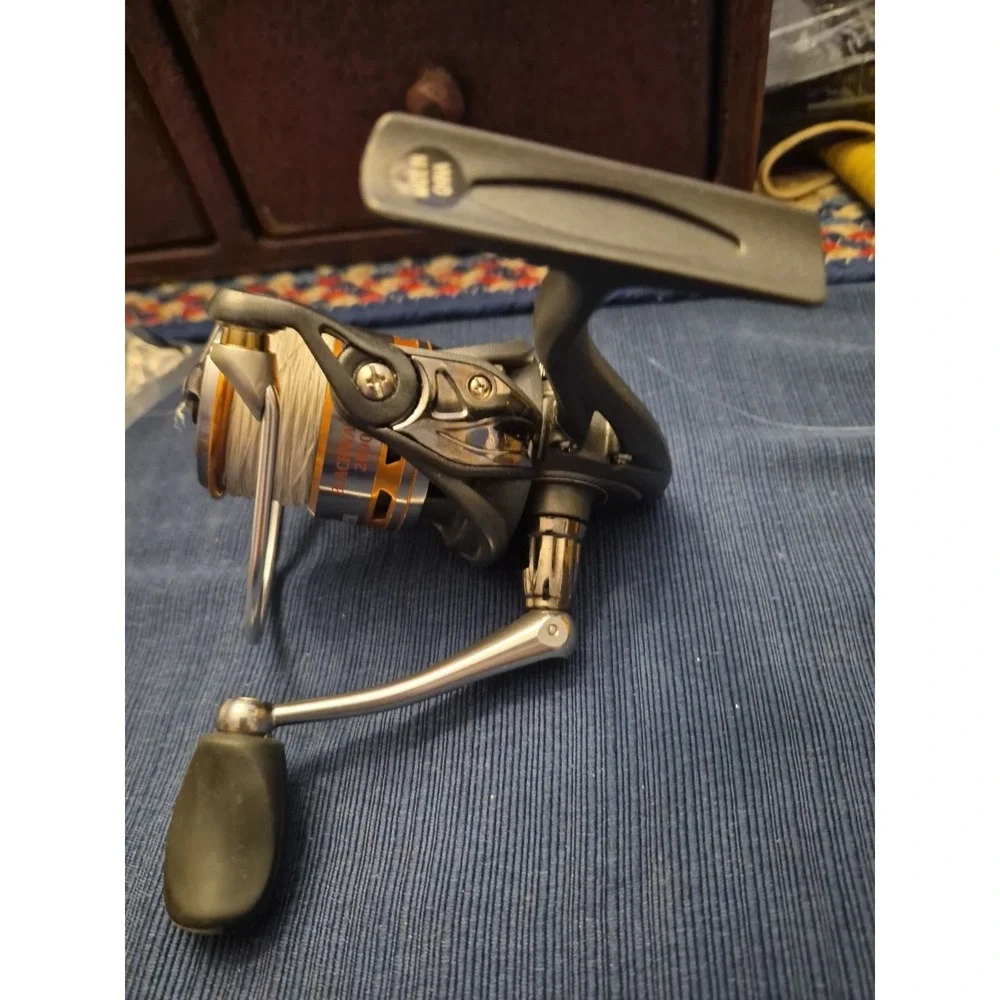 Lakes And Rivers Blackwater 2000 fishing Spinning Reel